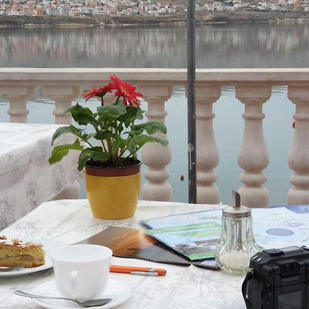 Bellavista Bed And Breakfast Паг Екстериор снимка