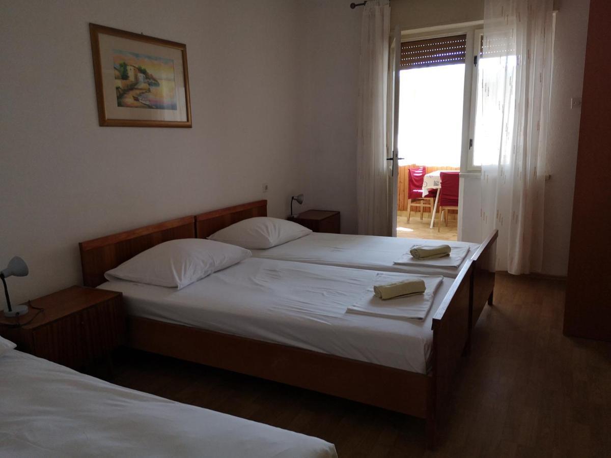 Bellavista Bed And Breakfast Паг Екстериор снимка